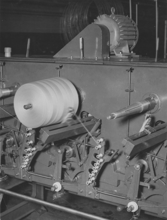 Close-up of spool winding machinery DUNIH 111.19