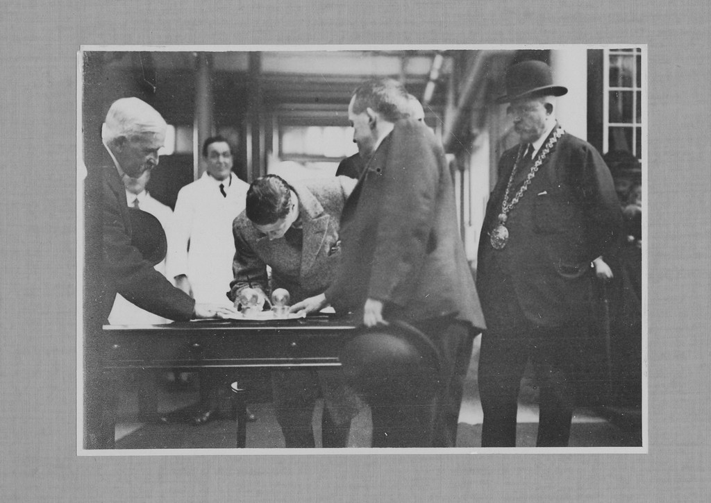 Prince of Wales visit to Ashton Works, 1923 DUNIH 113.21