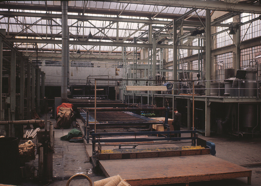 Rubber backing machinery at Tay Carpet Works DUNIH 2006.1.75.49