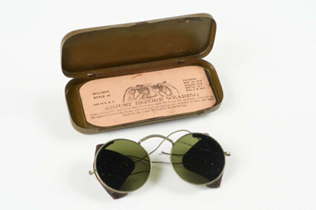 Snow Goggles belonged to Capt. Colbeck DUNIH 208