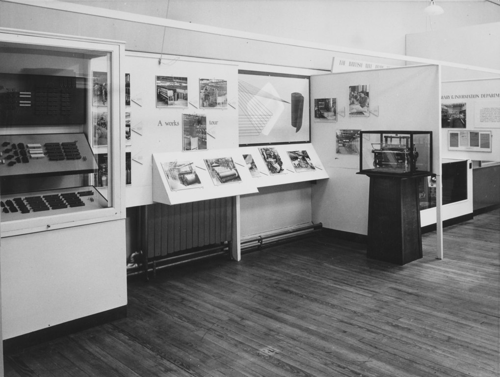 Trade show display relating to jute mill DUNIH 375.2