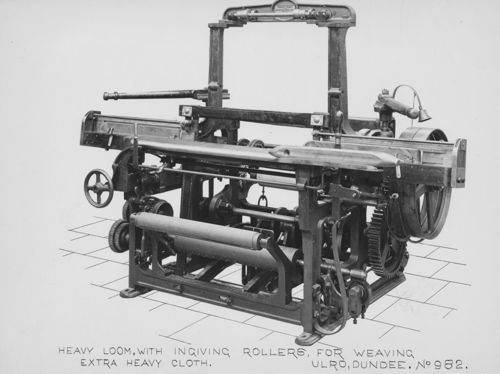 ULRO -Heavy loom for weaving extra heavy cloth DUNIH 394.91