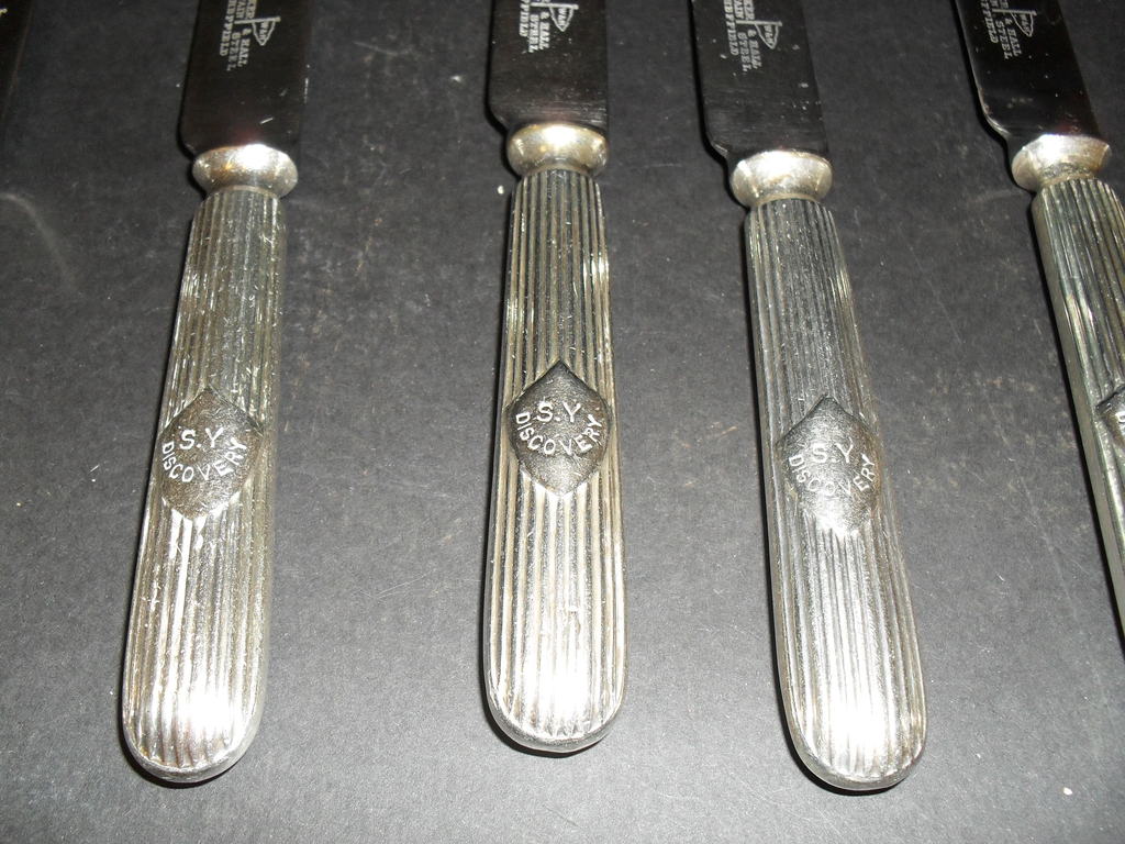 23 Small Dessert Knives related to BANZARE DUNIH 516.8
