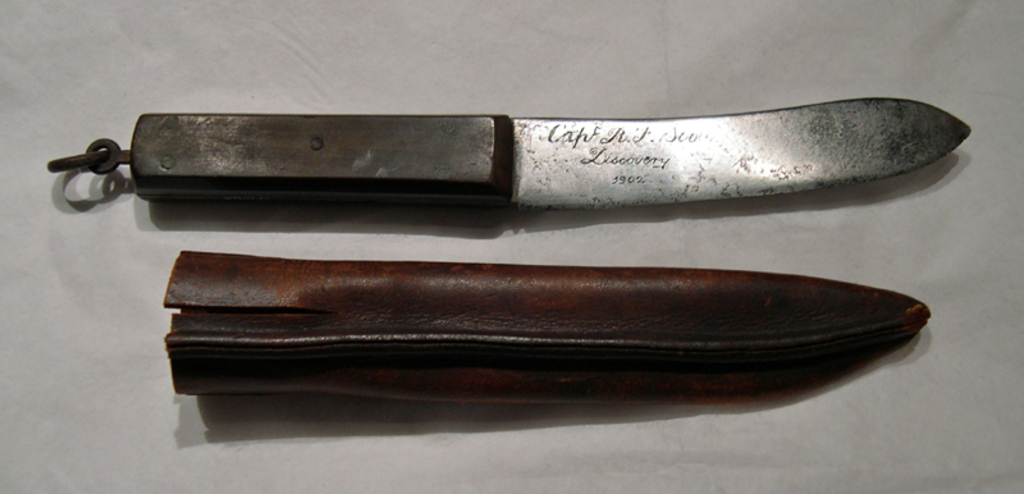 Knife and sheath belonging to Captain Scott W 79.133.52