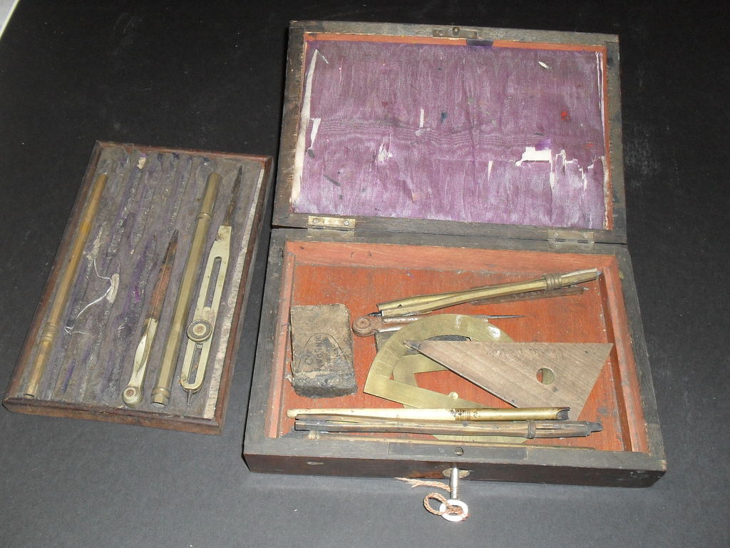 Drawing Instruments presented to C.G.L Phillips DUNIH 456