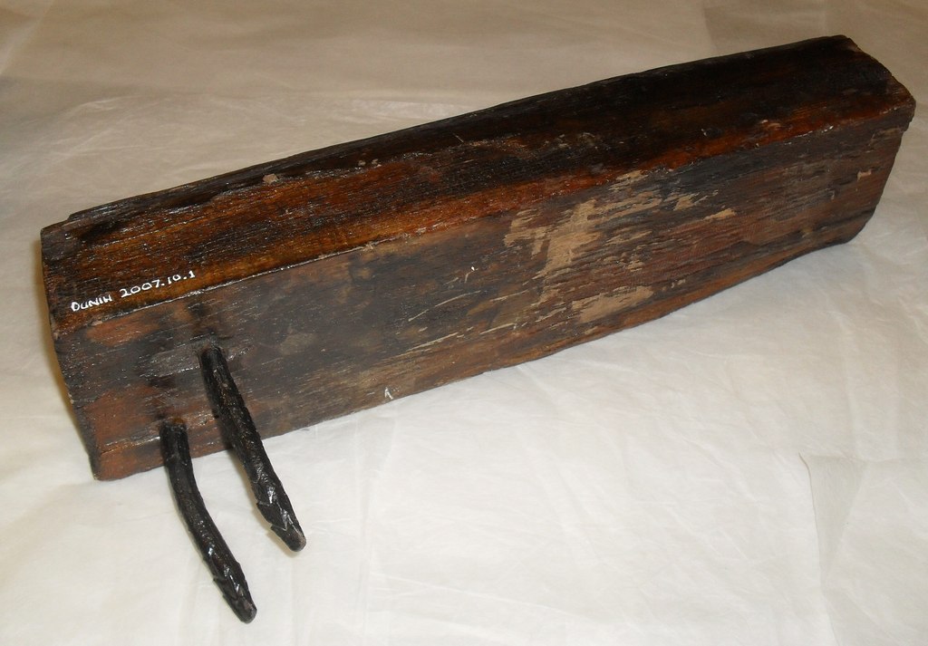 Section of plank from the RRS Discovery DUNIH 2007.10.1