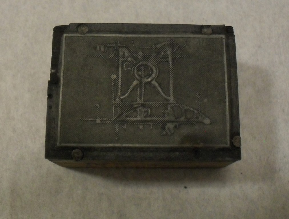 Small photogravure printing block of unidentified machine DUNIH 284.135