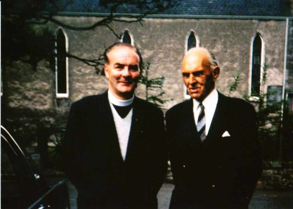 Photograph of Reverend Charles Miller and Tryggve Gran DUNIH 2014.5.3