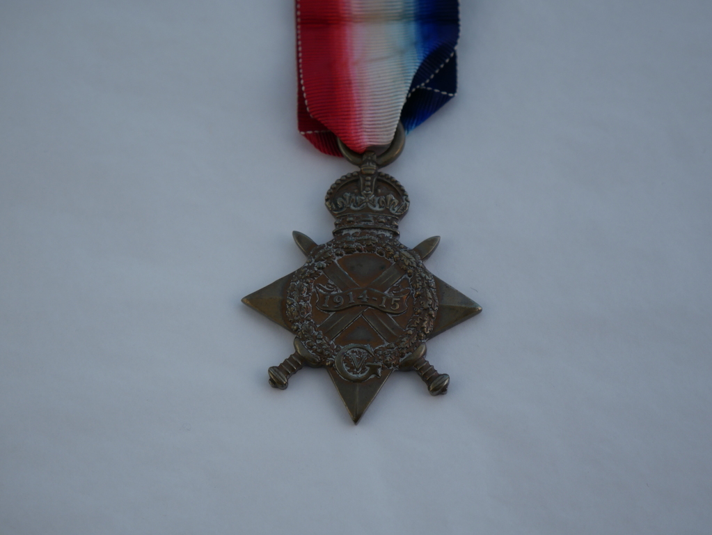 1914-1915 Star Medal presented to Frank Plumley DUNIH 2016.30.12
