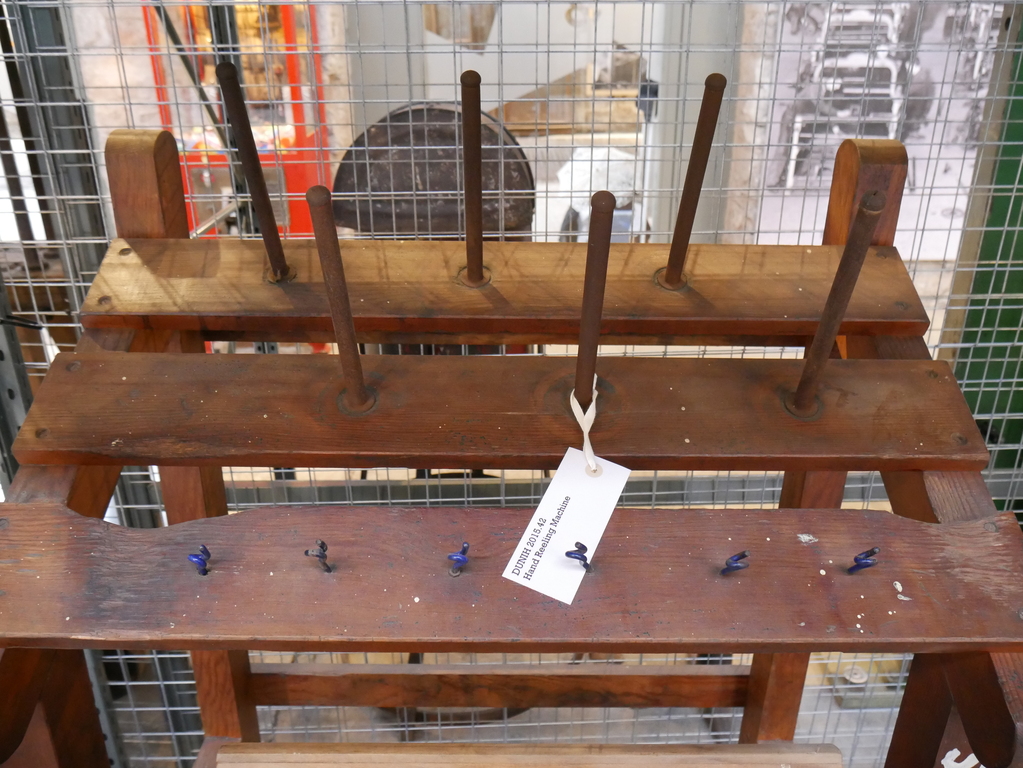 Wooden Hand Reeling Machine DUNIH 2015.42