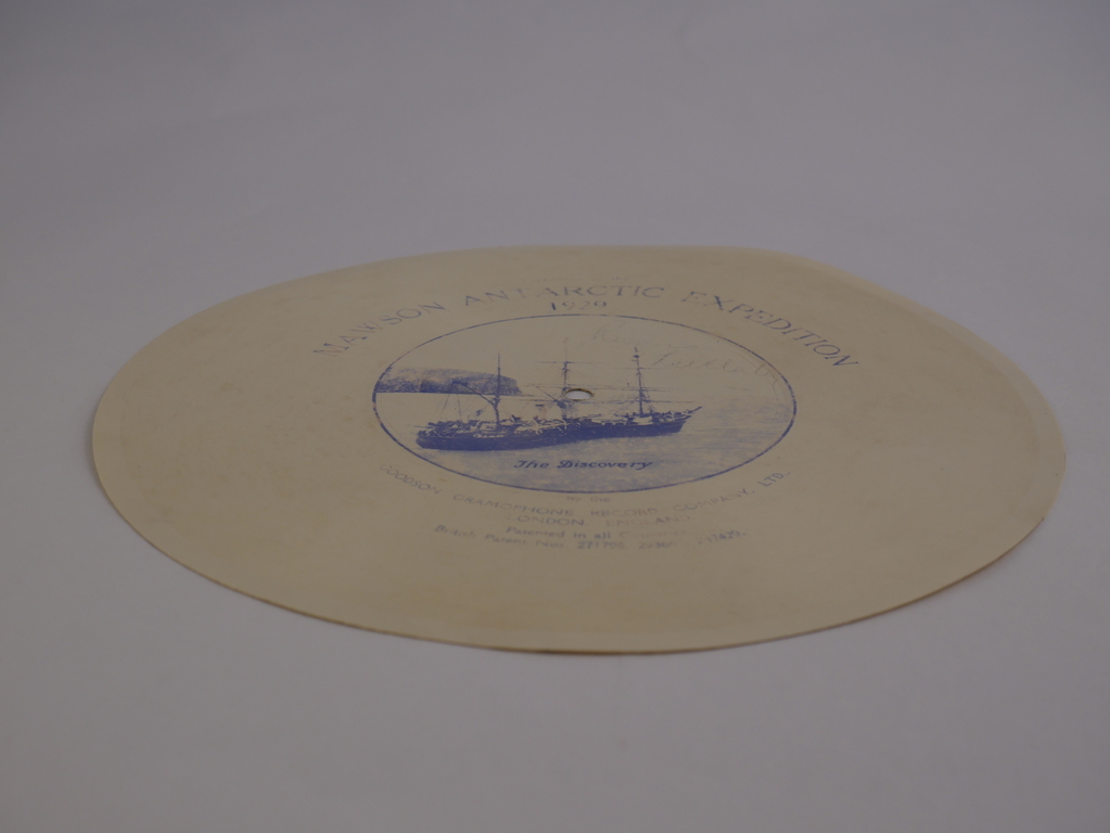 Gramophone Record from 1929 BANZARE expedition DUNIH 2015.7