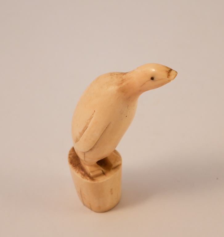 Carved Whale&#39;s tooth DUNIH 2014.26.2