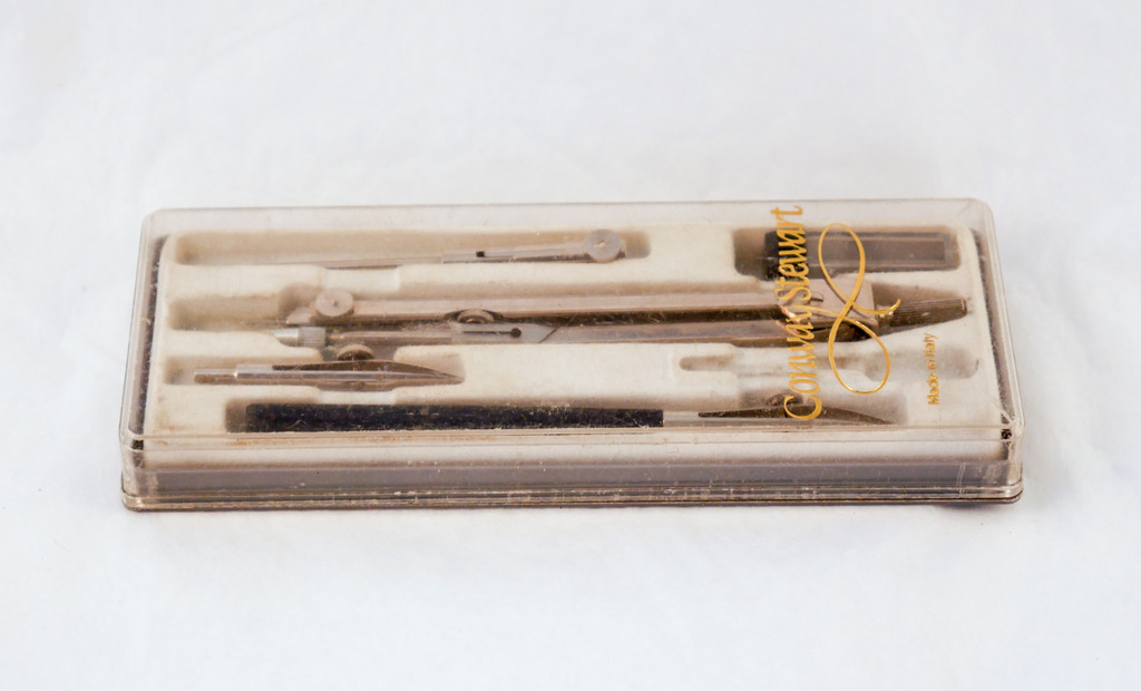 James Grubb Donation, Set of Drawing Instruments DUNIH 2009.93.4