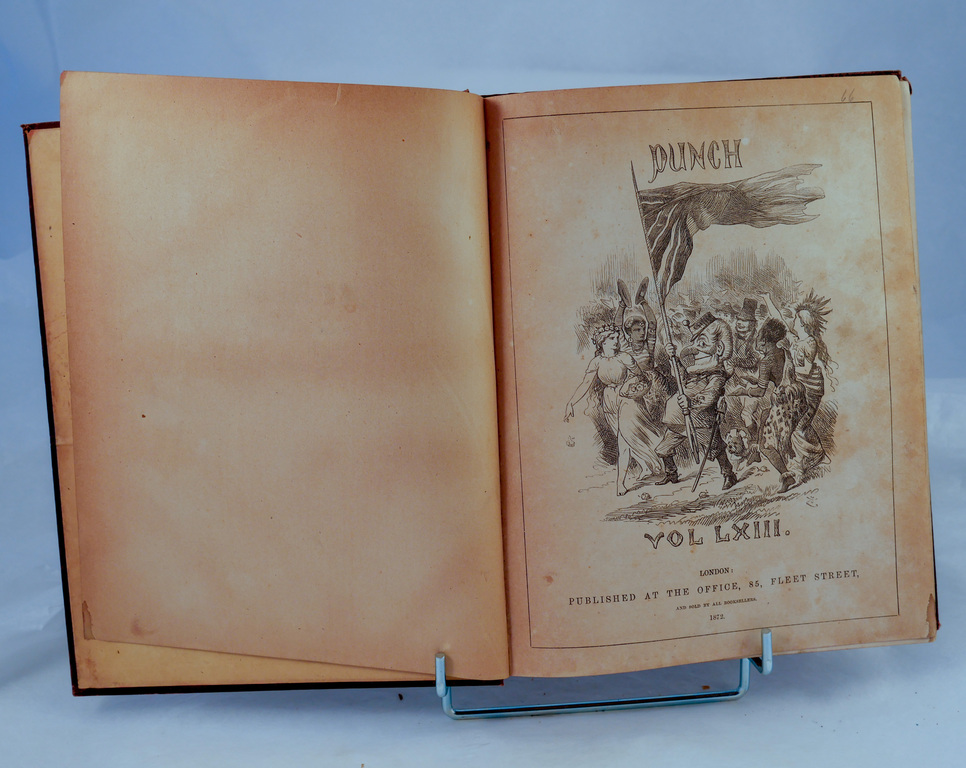 Punch magazine Vol 63 - Book part of Discovery 1901-1904 library DUNIH 2018.24.24.8