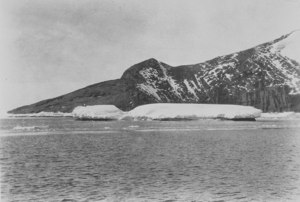 Image of Antarctic Land with cliffs and ice DUNIH 1.358