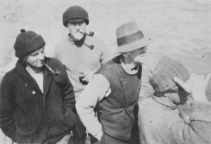 Image of 4 crew members in a motor boat DUNIH 1.411