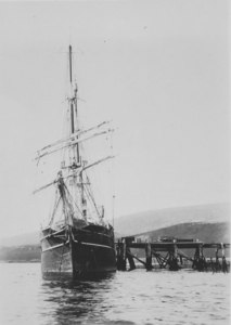 Image of Discovery, possibly at Port Jeanne d'Arc DUNIH 1.446