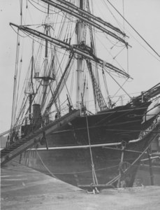 Image of Discovery in London, 1931 DUNIH 1.497