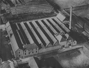 Image of Aerial photograph of Angus Works. DUNIH 2006.1.42.10