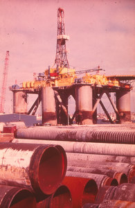 Image of Unknown oil rig DUNIH 2006.1.62.11