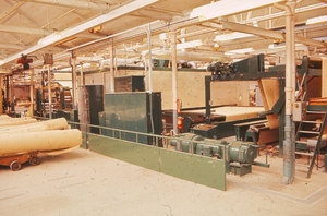 Image of Mill interior - finishing department DUNIH 2006.1.75.11