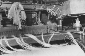 Image of Buist Factory- tenter 'setting up' a loom DUNIH 2007.59.10