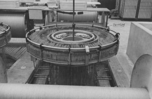 Image of Circular looms at Manhattan Works DUNIH 2007.61.17