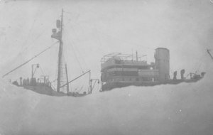 Image of "Discovery II" in Weddell Sea ice pack, 1932 DUNIH 2008.100.1