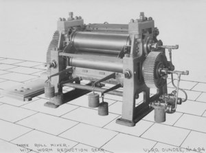 Image of ULRO - Three roll mixer DUNIH 393.36