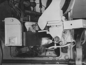 Image of ULRO - Close-up of unknown textile machinery section DUNIH 394.44