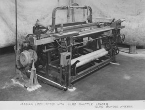 Image of ULRO - Hessian loom fitted with ULRO Shuttle loader DUNIH 394.70