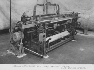 Image of ULRO - Hessian loom fitted with ULRO Shuttle loader DUNIH 394.71