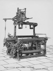 Image of ULRO -Loom fitted with dobby machine DUNIH 394.98
