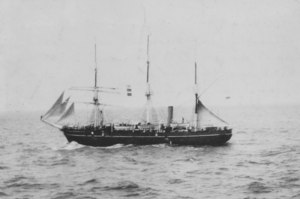 Image of RRS Discovery from the BANZARE era DUNIH 400
