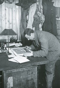 Image of Dr. Edward Wilson colouring a sketch ROY.30.1.41