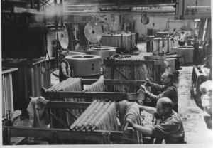 Image of Men at work at a Bleachworks DUNIH 353.17