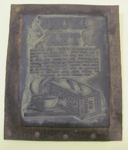 Image of Lyons' Tea printing block DUNIH 2007.43.15