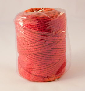 Image of Jute twine roll, red DUNIH 2014.12.33