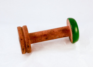 Image of Wooden spool with green top DUNIH 2009.60.7